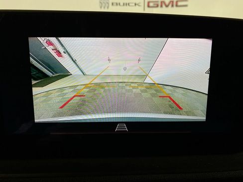 Used 2024 Buick Envista Preferred FWD image 17