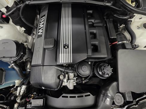 Used 2001 BMW 330Ci Coupe image 3