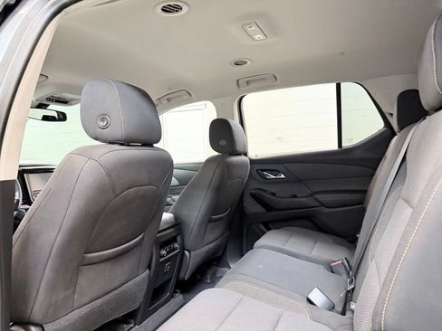 Used 2019 Chevrolet Traverse LS FWD image 21