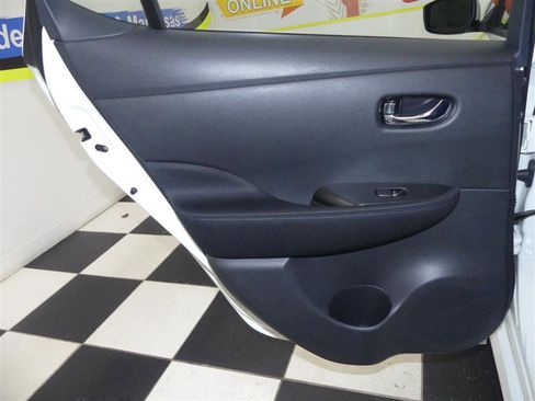 Used 2022 Nissan Leaf S Plus image 27