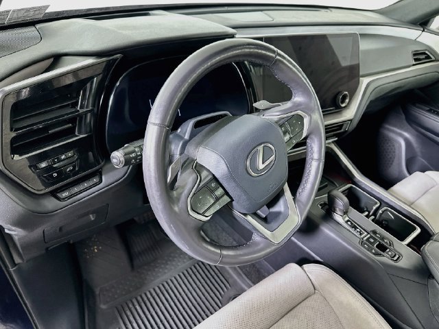 Used 2025 Lexus TX 350 AWD w/ Technology Package image 10