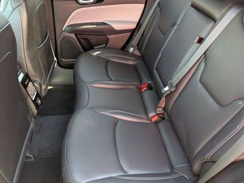Used 2025 Jeep Compass Limited AWD/4WD image 26