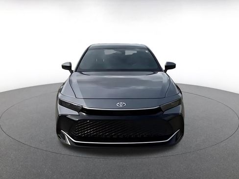 Used 2025 Toyota Crown XLE image 45