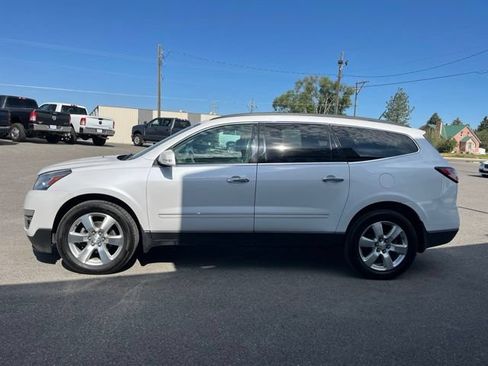 Used 2016 Chevrolet Traverse LTZ AWD/4WD image 7