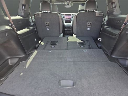 New 2025 Jeep Grand Cherokee L Limited w/ Luxury Tech Group II image 17