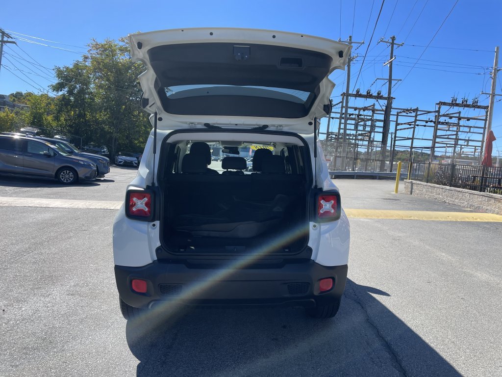 Used 2018 Jeep Renegade Sport w/ Power & Air Group AWD/4WD image 13