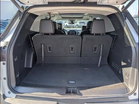 Used 2020 Chevrolet Traverse LT w/ LT Premium Package image 23