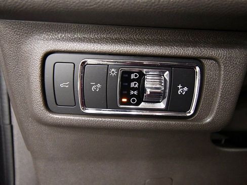 Used 2022 Lincoln Corsair AWD w/ Equipment Group 101A image 20