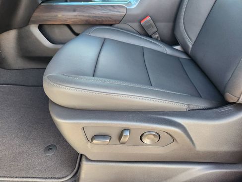 New 2026 GMC Sierra 2500 SLT w/ SLT Premium Package image 29