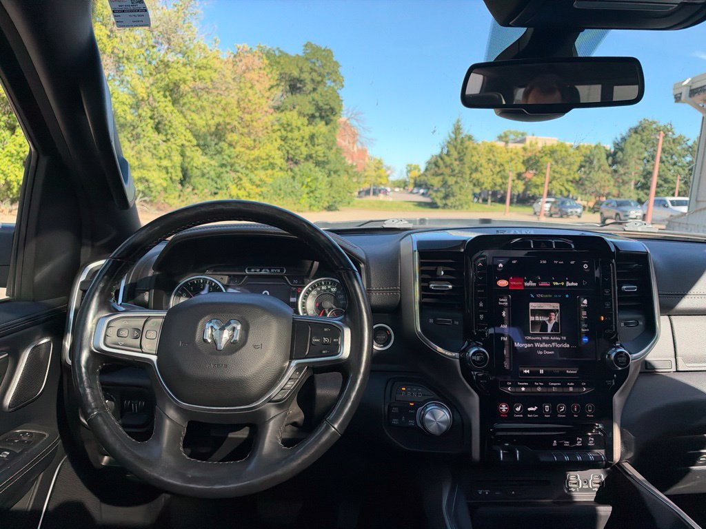 Used 2019 RAM 1500 Laramie AWD/4WD image 29