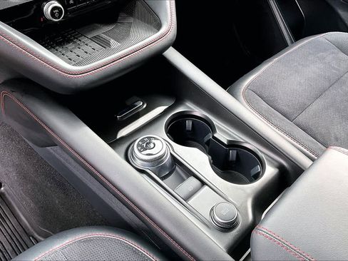 Certified 2025 Ford Explorer ST image 19