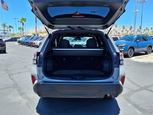 Used 2025 Subaru Forester Premium AWD/4WD image 15