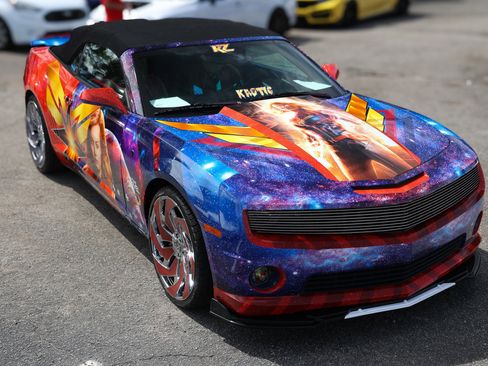 Used 2011 Chevrolet Camaro SS RWD image 19