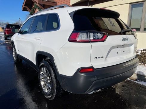 Used 2019 Jeep Cherokee Latitude Plus w/ Comfort/Convenience Group image 10