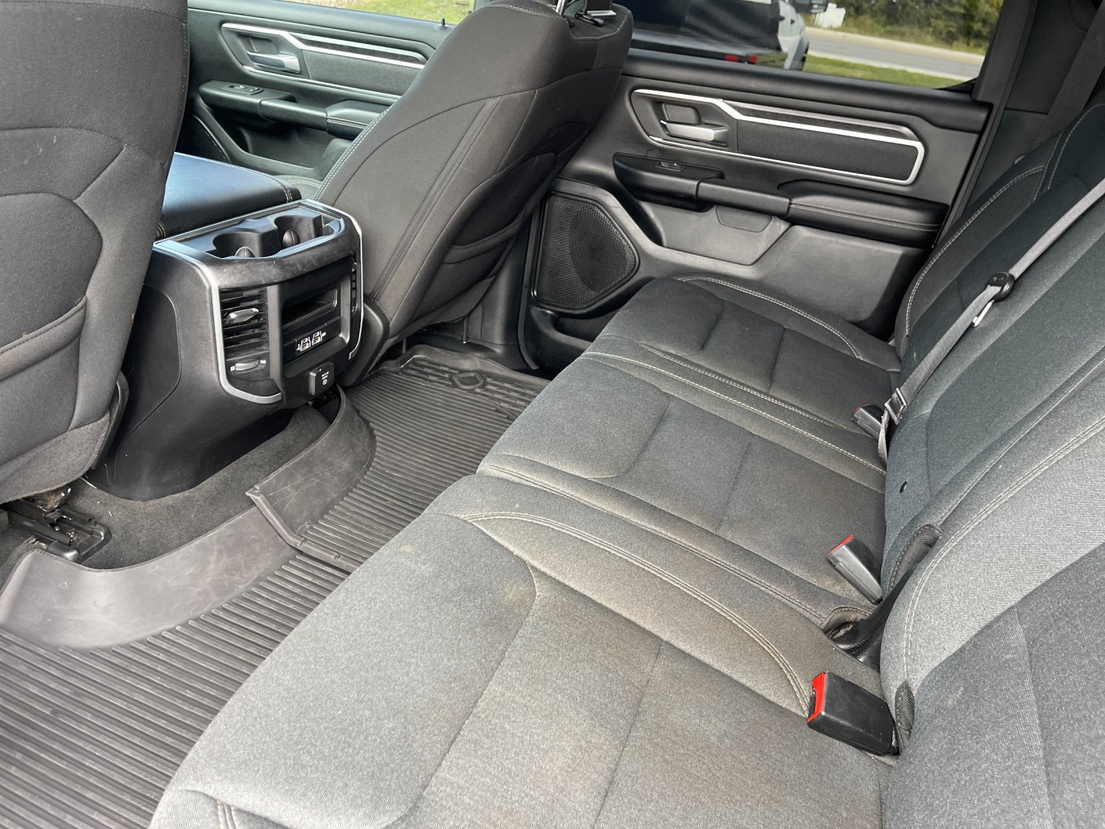 Used 2020 RAM 1500 Big Horn AWD/4WD image 13