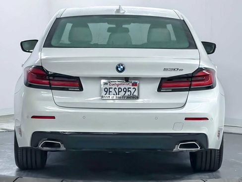 Used 2023 BMW 530e w/ Executive Package image 7