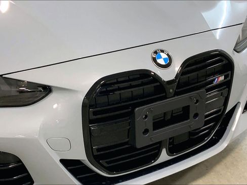 Used 2025 BMW 440i xDrive Coupe w/ Premium Package image 33