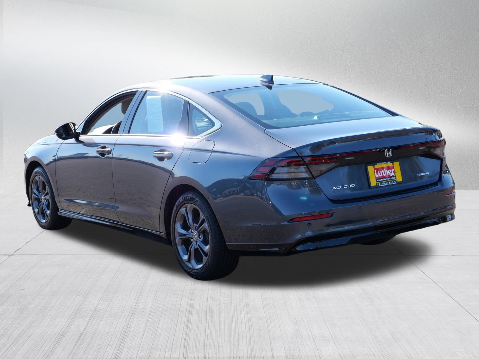 Used 2024 Honda Accord EX-L image 5