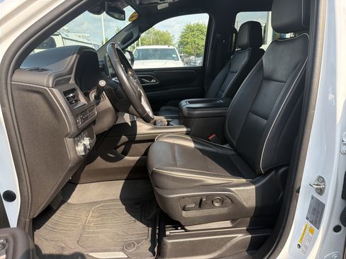 Used 2021 GMC Yukon SLT AWD/4WD image 16