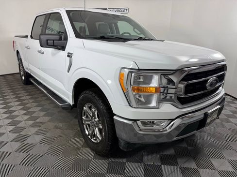 Used 2022 Ford F150 XLT w/ XTR Package AWD/4WD image 8