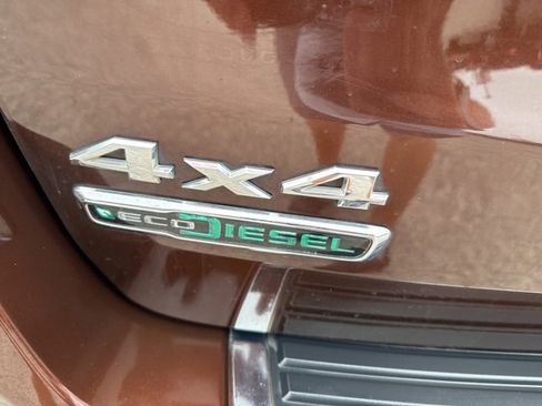 Used 2014 Jeep Grand Cherokee Summit image 24