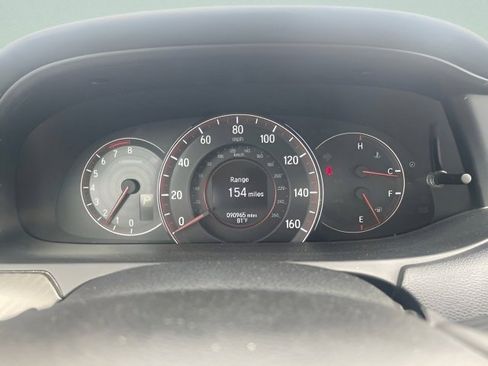 Used 2017 Honda Accord Sport image 21