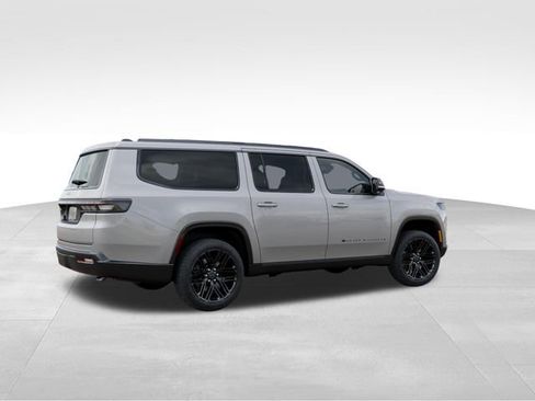 New 2026 Jeep Grand Wagoneer L Limited AWD/4WD image 5