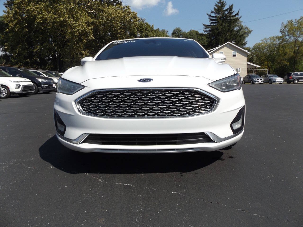 Used 2019 Ford Fusion Titanium AWD/4WD image 3