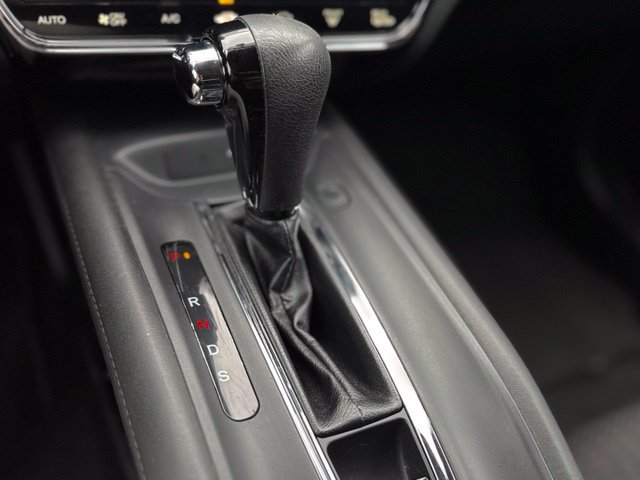 Used 2018 Honda HR-V EX image 25