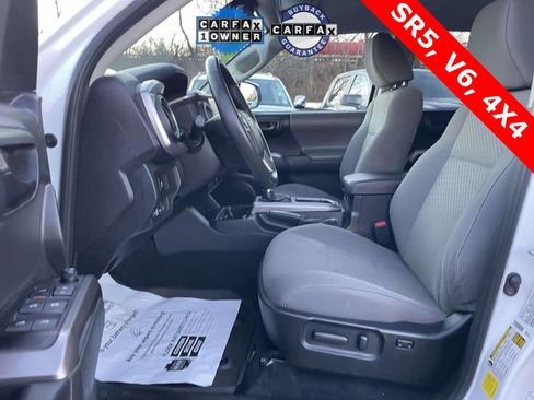 Used 2023 Toyota Tacoma SR5 image 15