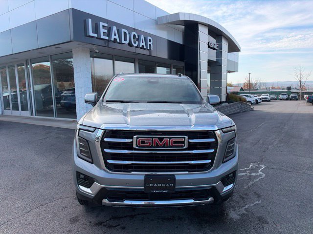 Used 2025 GMC Yukon XL Elevation w/ Technology Package AWD/4WD image 8