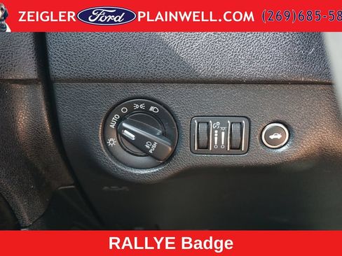 Used 2015 Dodge Charger SXT w/ AWD Plus Group image 25