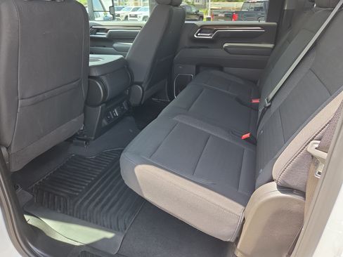 New 2025 Chevrolet Silverado 2500 LT w/ Convenience Package AWD/4WD image 13