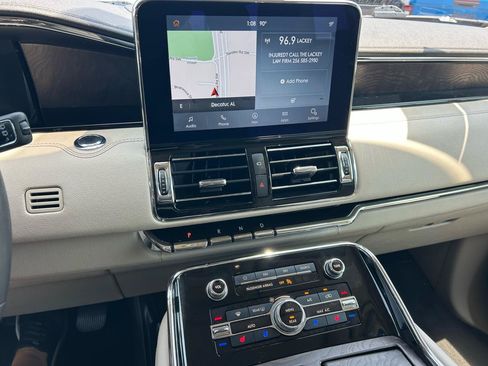 Used 2020 Lincoln Navigator Reserve w/ Equipment Group 201A Reserve AWD/4WD image 4
