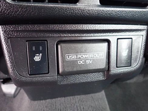 Used 2018 Subaru Legacy 2.5i Limited w/ 50th Anniversary Edition image 9