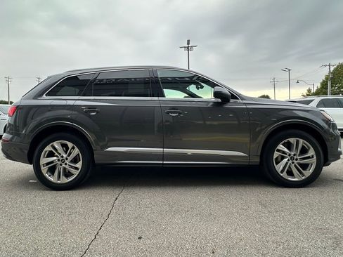 Used 2021 Audi Q7 2.0T Premium Plus w/ Executive Package image 12