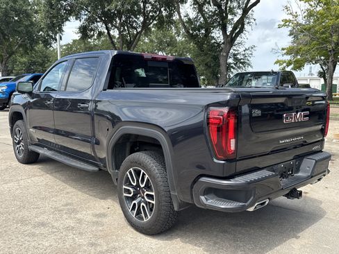 Used 2026 GMC Sierra 1500 AT4 w/ AT4 Premium Package AWD/4WD image 10