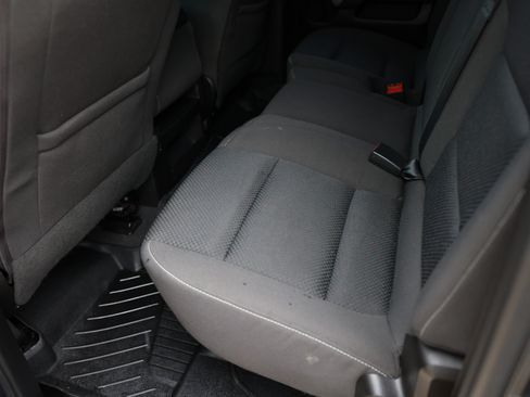 Used 2019 Chevrolet Silverado 1500 LT w/ All Star Edition AWD/4WD image 11