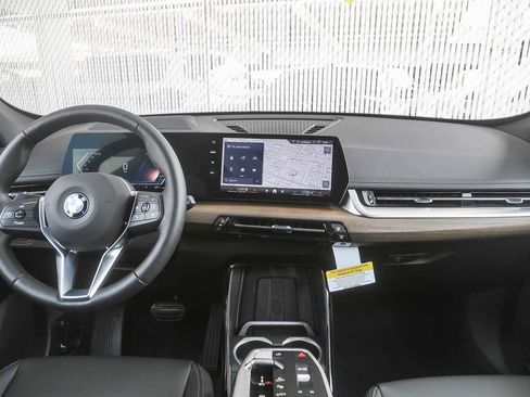 New 2026 BMW X1 xDrive28i w/ Technology Package AWD/4WD image 9