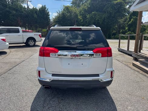Used 2016 GMC Terrain SLT w/ Open Road Package FWD image 4