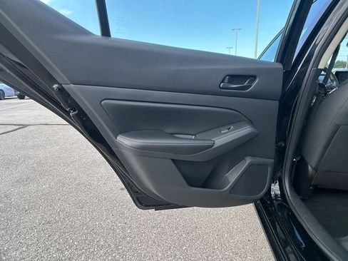 Used 2024 Nissan Altima 2.5 SV image 29