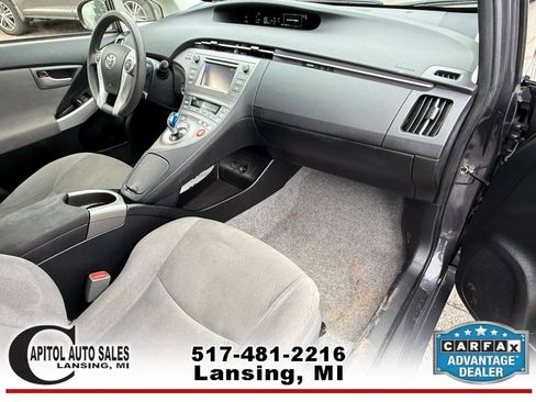 Used 2014 Toyota Prius Two FWD image 19