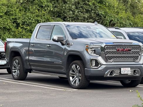 Used 2020 GMC Sierra 1500 Denali w/ Denali Ultimate Package AWD/4WD image 2