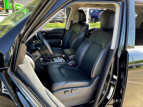 Used 2022 INFINITI QX80 Luxe w/ Cargo Package image 6