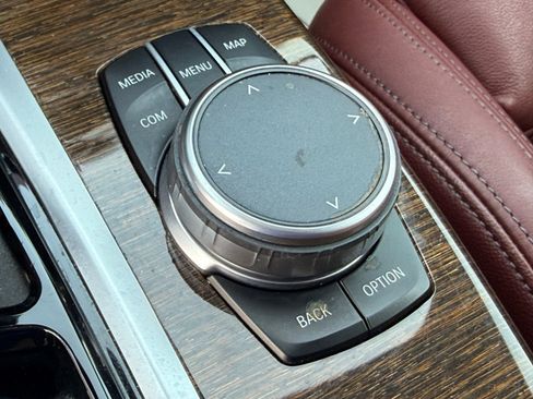 Used 2019 BMW X4 xDrive30i w/ Convenience Package image 29