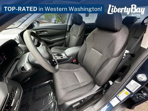 Used 2024 Honda Accord EX image 13