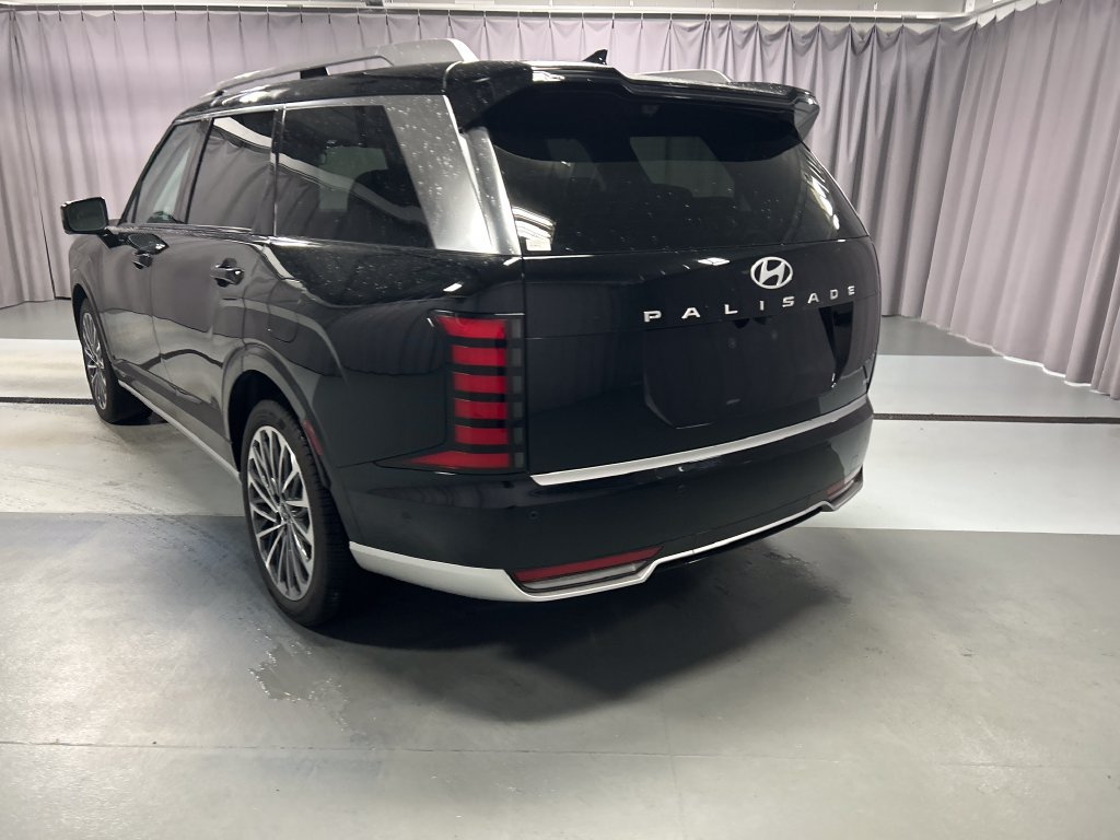 Used 2026 Hyundai Palisade Calligraphy AWD/4WD image 5
