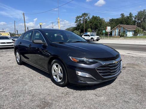 Used 2022 Chevrolet Malibu LS FWD image 6