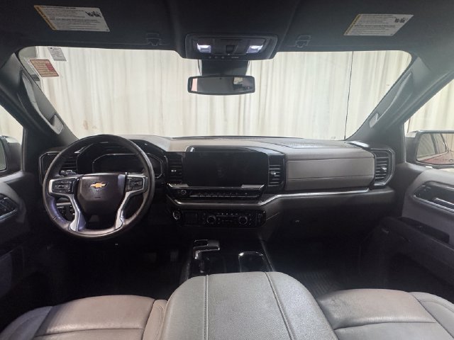 Used 2025 Chevrolet Silverado 1500 LTZ AWD/4WD image 33