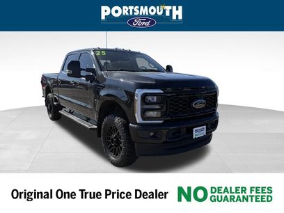 Used 2025 Ford F350 Lariat w/ Black Appearance Package